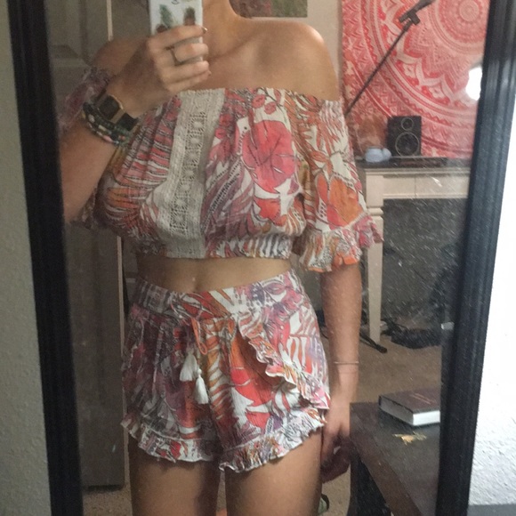 two piece tropical set - Picture 8 of 8